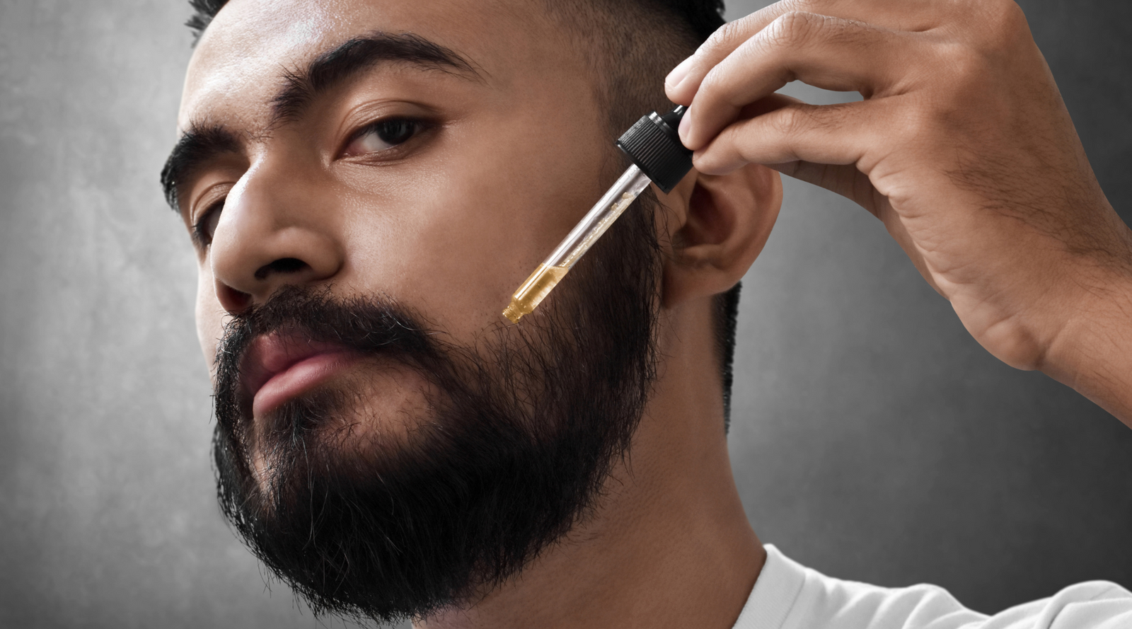Guide to Beard Oil: Does It Help Patchy Beards?